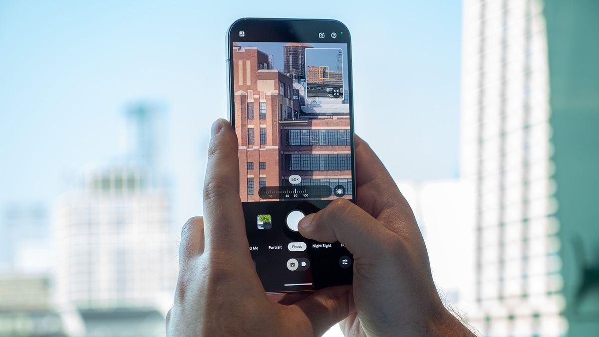 Google's Android 16 QPR3 beta has some Pixel cameras shaking