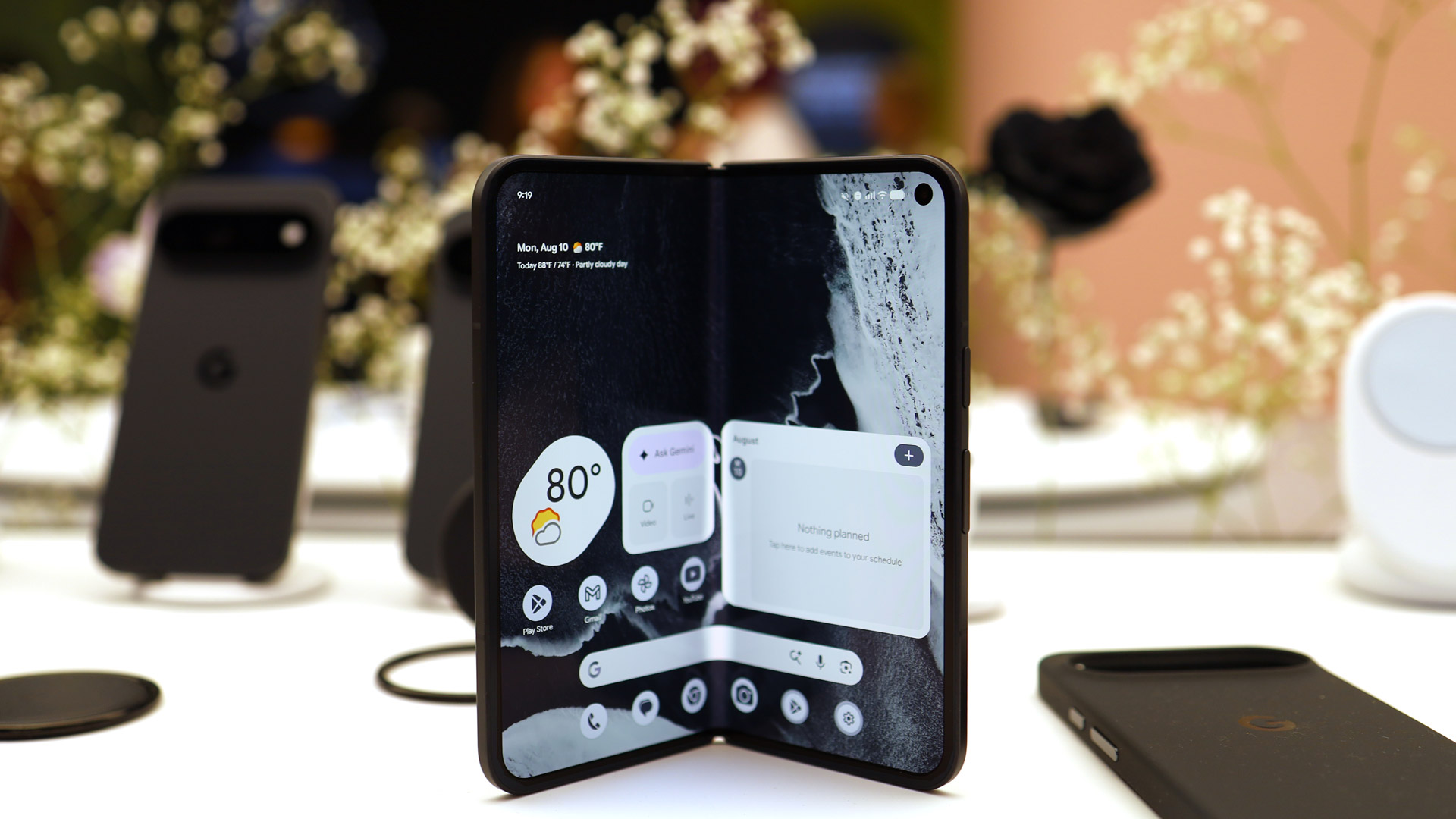 Google Pixel 11 Pro Fold HANDS ON