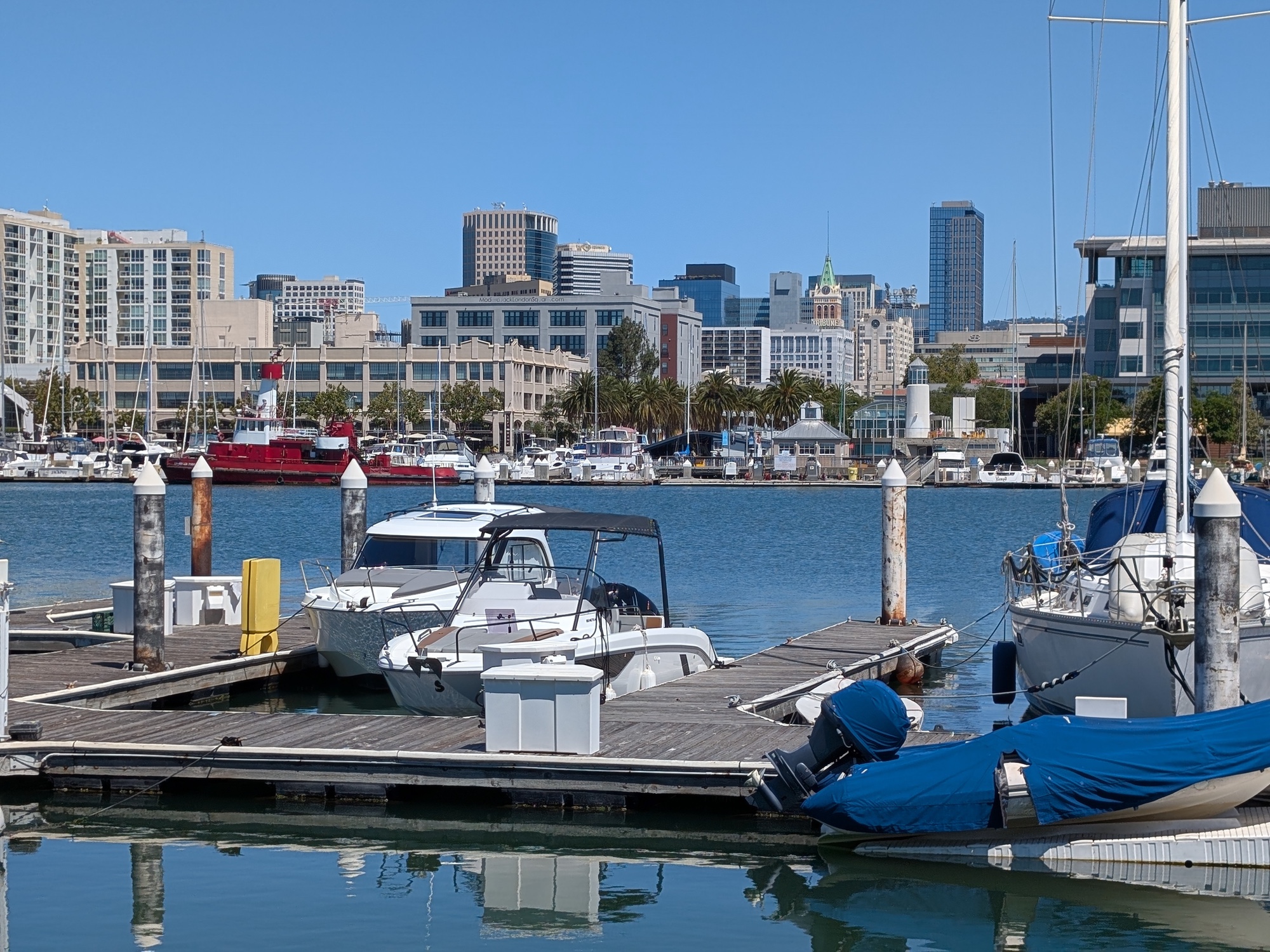 oakland skyline by pixel 9 pro