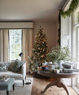 Christmas living room ideas Chris Everard