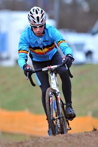 Belgian U23 team member Vinnie Braet pre-rides the course one day prior to his world championship race.