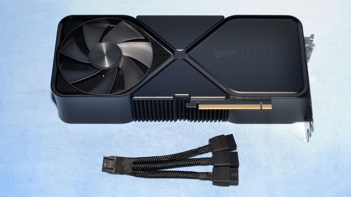 Nvidia GeForce RTX 4080 Super Founders Edition photos and unboxing