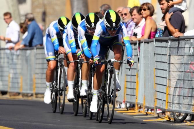 Emma Johansson leads the Orica - AIS team to bronze
