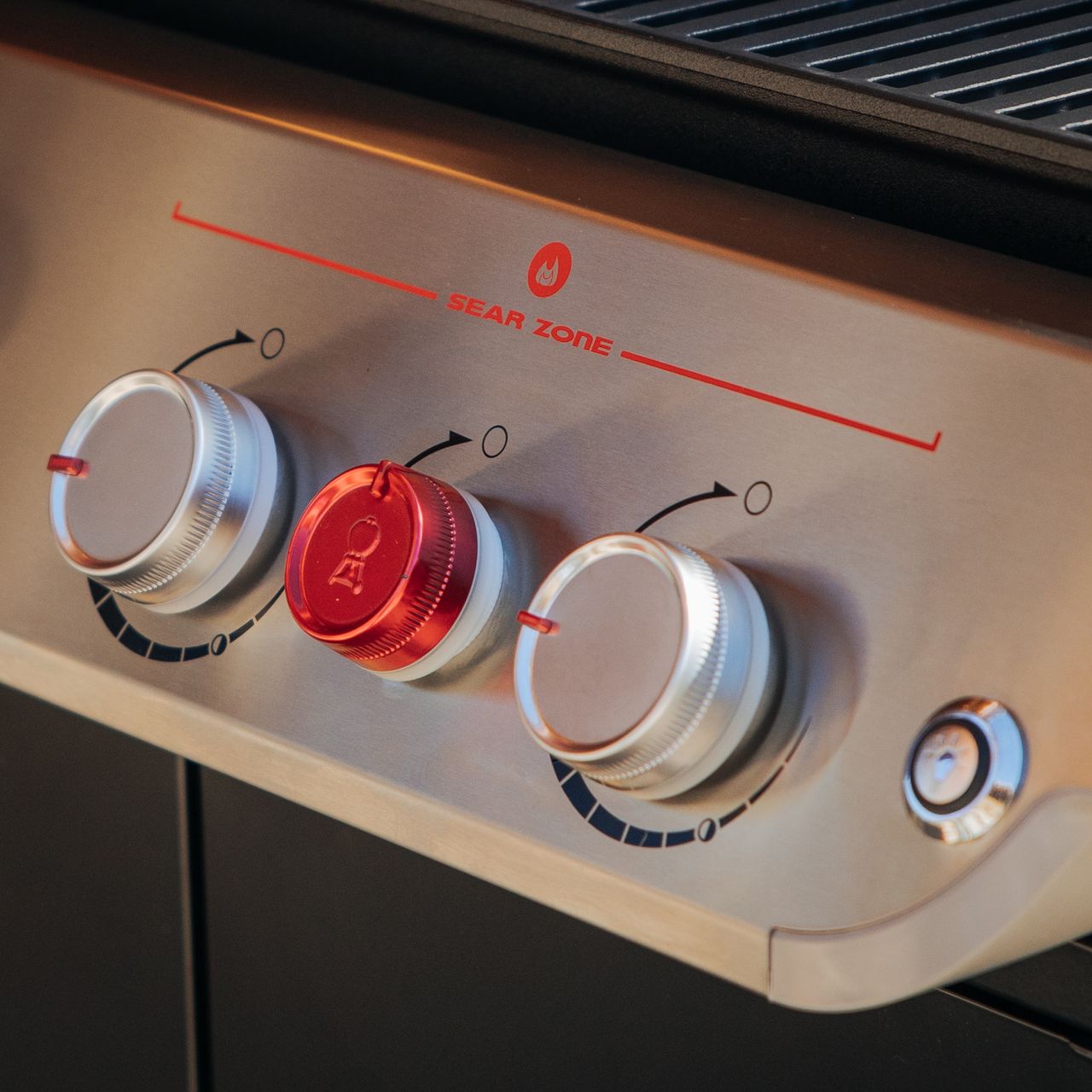 How to properly season your gas grill for the first time Livingetc