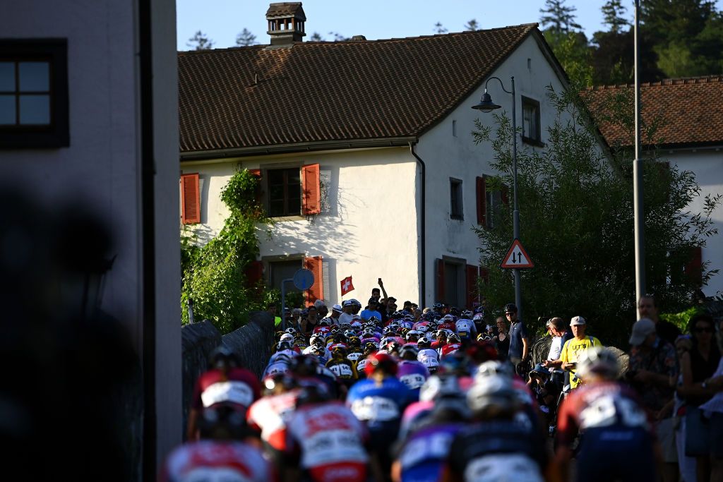 VADUZ SWITZERLAND JUNE 18 A general view of the peloton competing during the 2nd Tour de Suisse Women 2022 Stage 1 a 46km stage from Vaduz to Vaduz ourdesuisse2022 on June 18 2022 in Vaduz Switzerland Photo by Tim de WaeleGetty Images