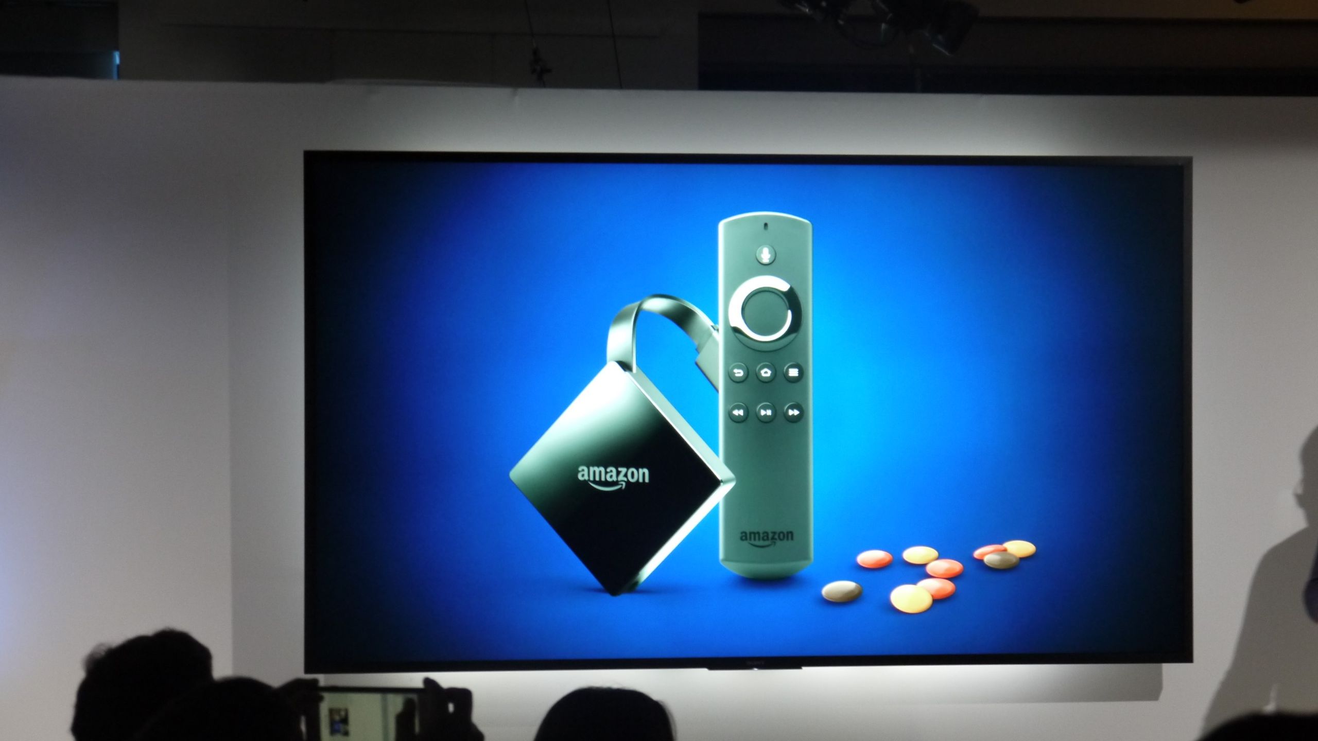 Amazon's new Fire TV fits behind your screen and plays 4K HDR at 60fps ...