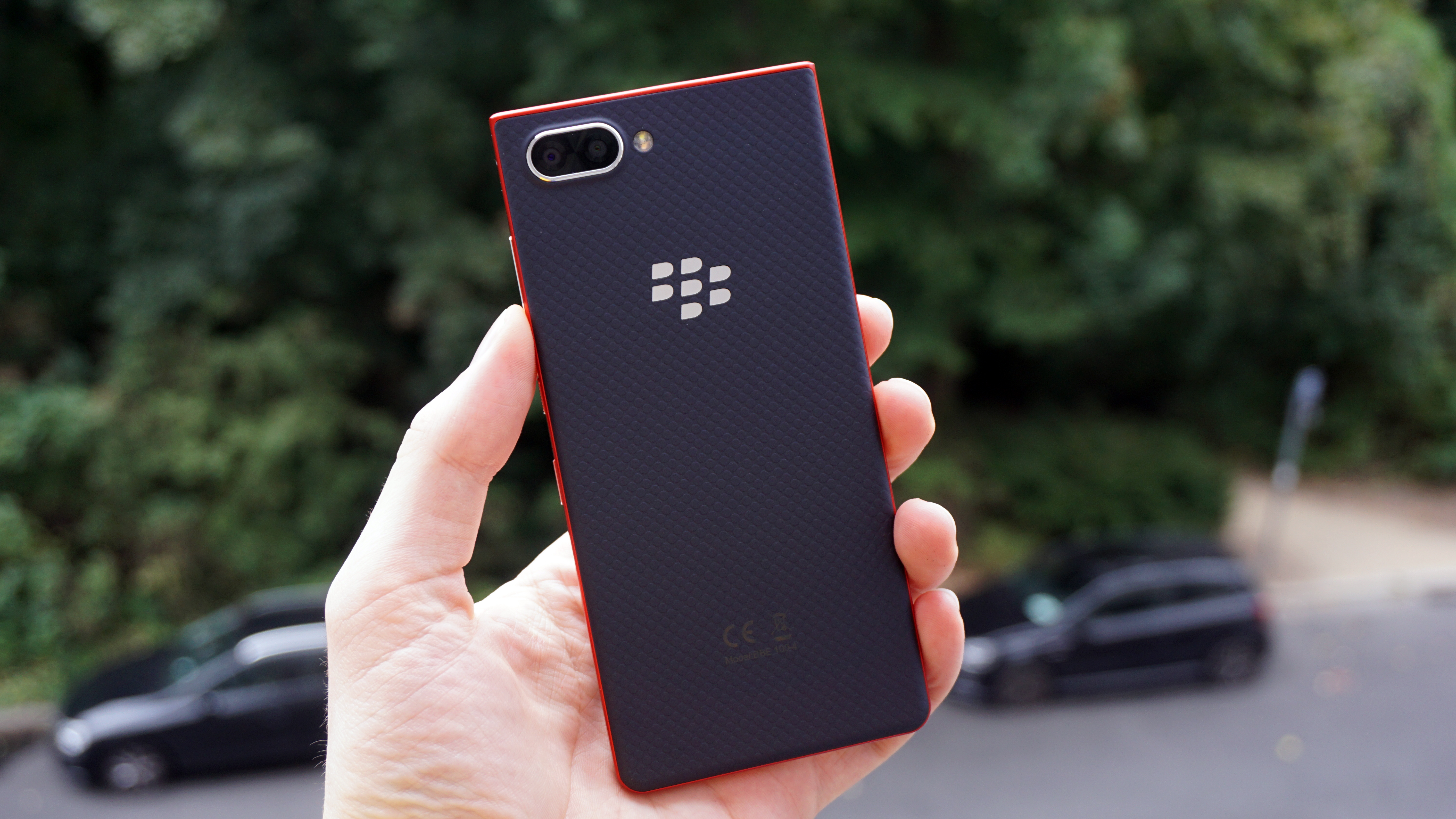 BlackBerry 5G smartphone with physical keyboard is coming next year