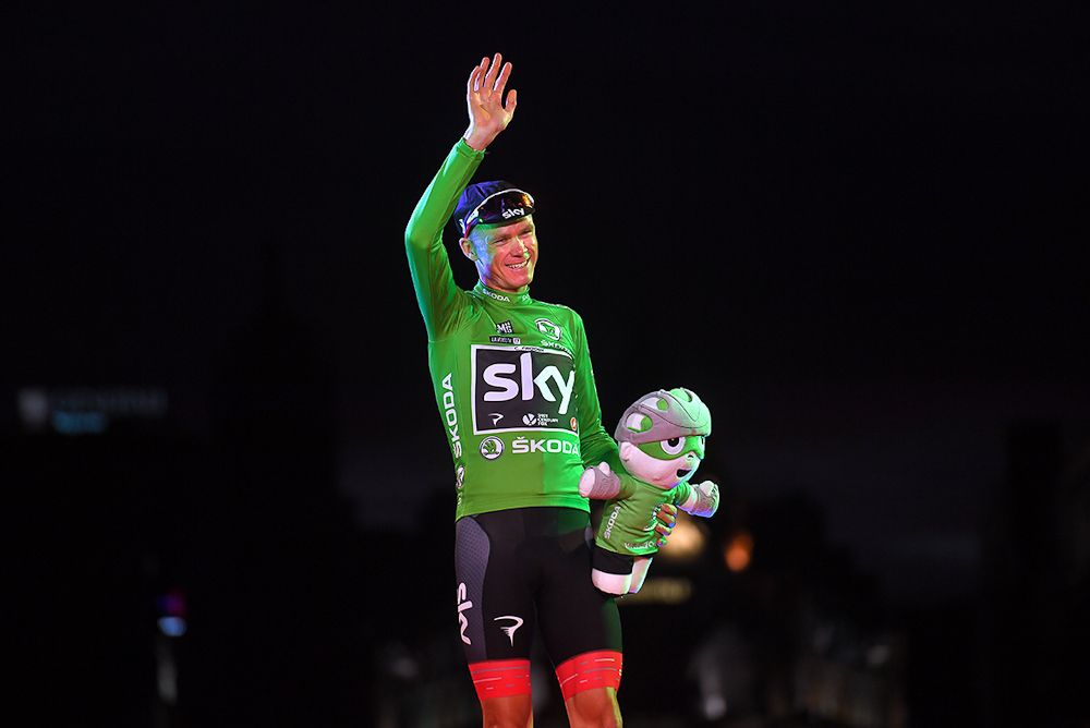 Chris Froome in the green points classification jersey
