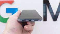 Google Pixel 8 launch hands on area Pixel 8 Pro USB-C