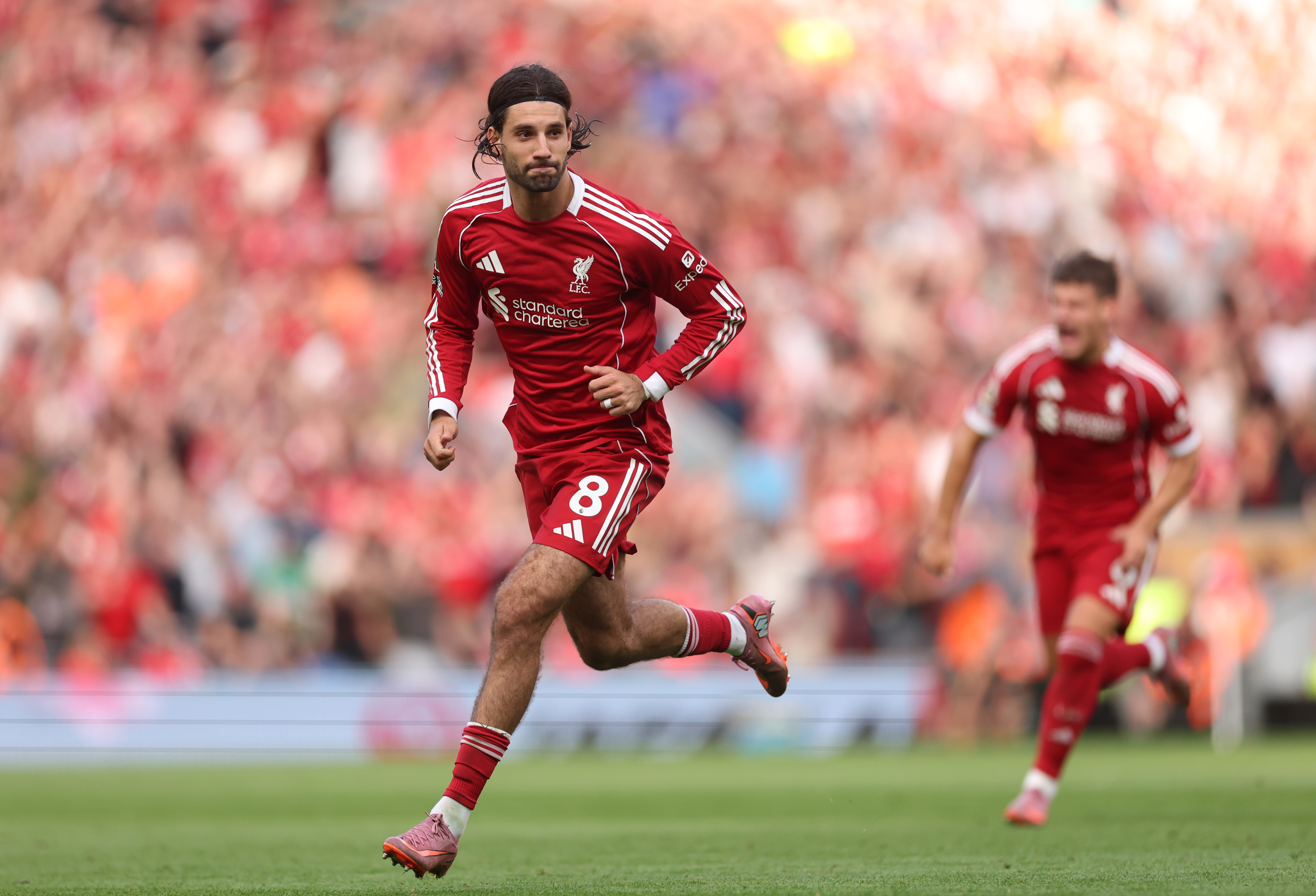 Liverpool beat Arsenal thanks to Dominik Szoboszlai's free-kick