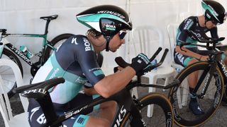 The world champion on the road pairs his power meter ahead of his team's effort