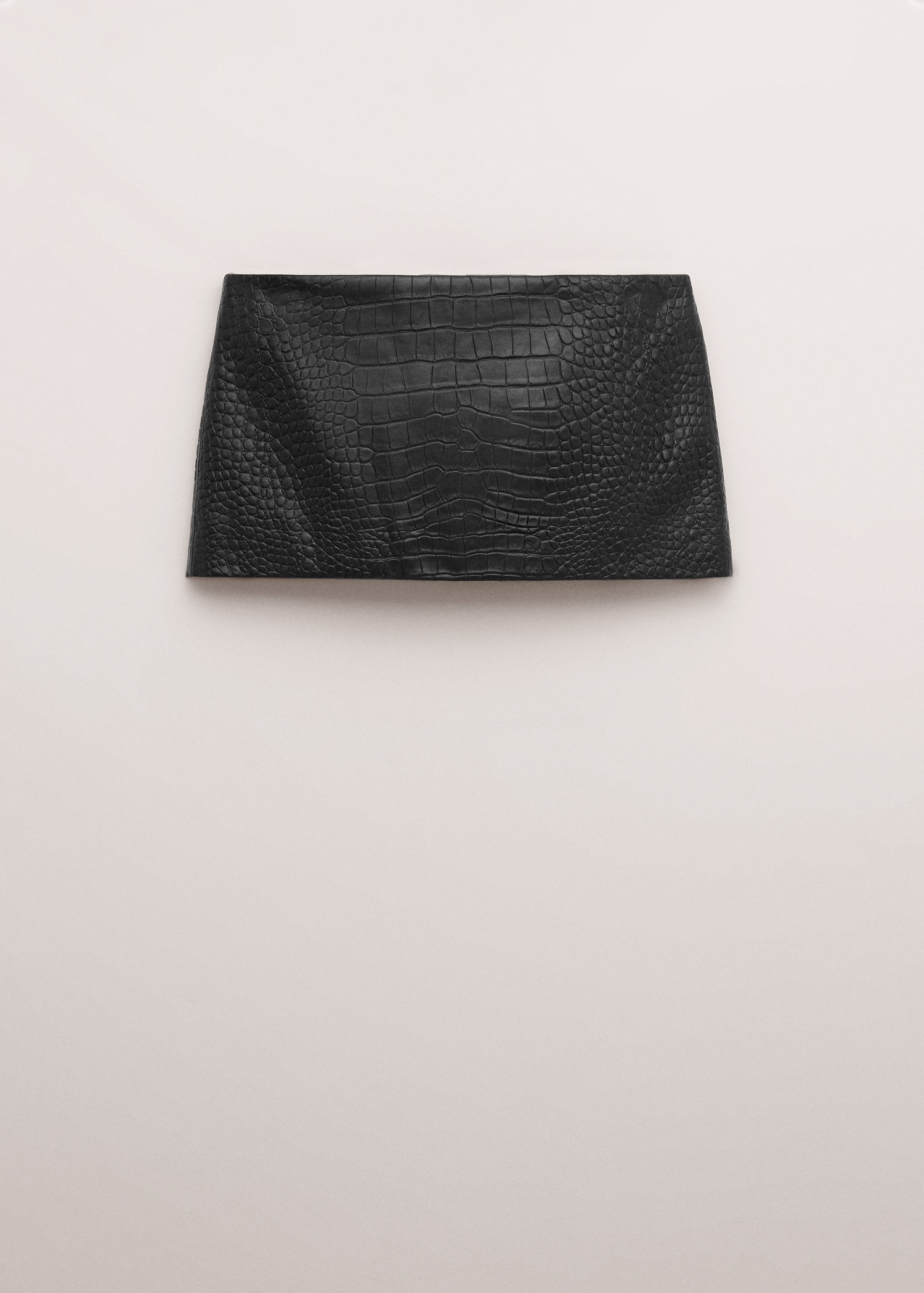 Crocodile-Effect Leather Miniskirt - Women | Mango Usa