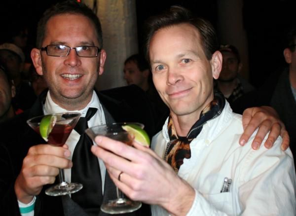 Jonathan Vaughters and one of the promoters of the event, Dan Schmalz, share a drink