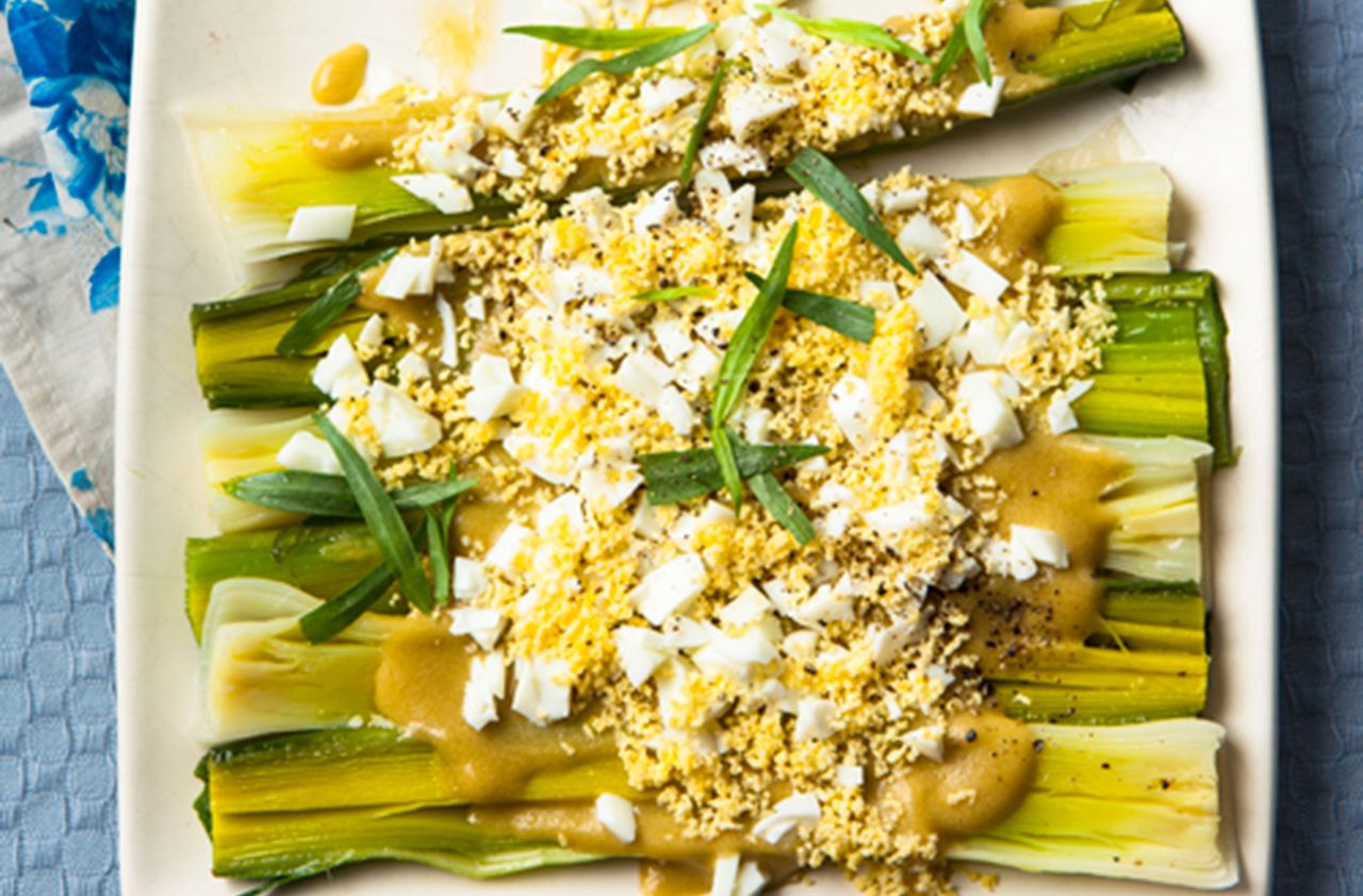 Leek and egg salad