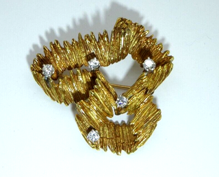 Vintage Ny Designer Leon 18k Pin Kulit Brutalis Emas Padat Dengan Berlian