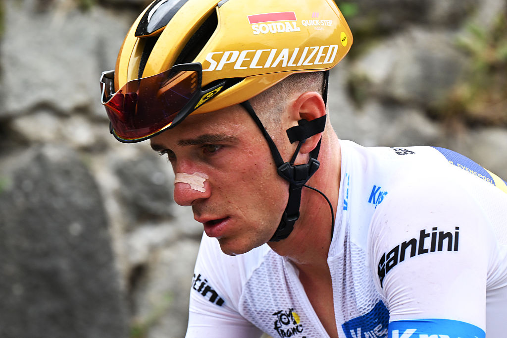 Remco Evenepoel abandons on stage 14 of the Tour de France 2025