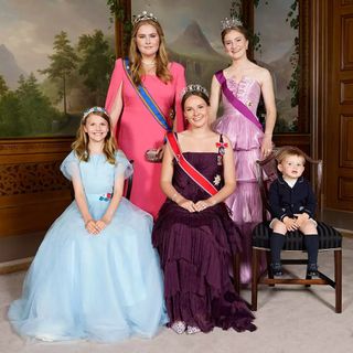 Princess Ingrid Alexandra, Princess Catharina Amalia, and Princess Elisabeth make their tiara debut in June 2022