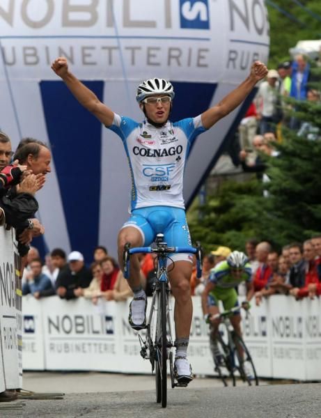 Gianluca Brambilla (Colnago-CSF Inox) takes the win