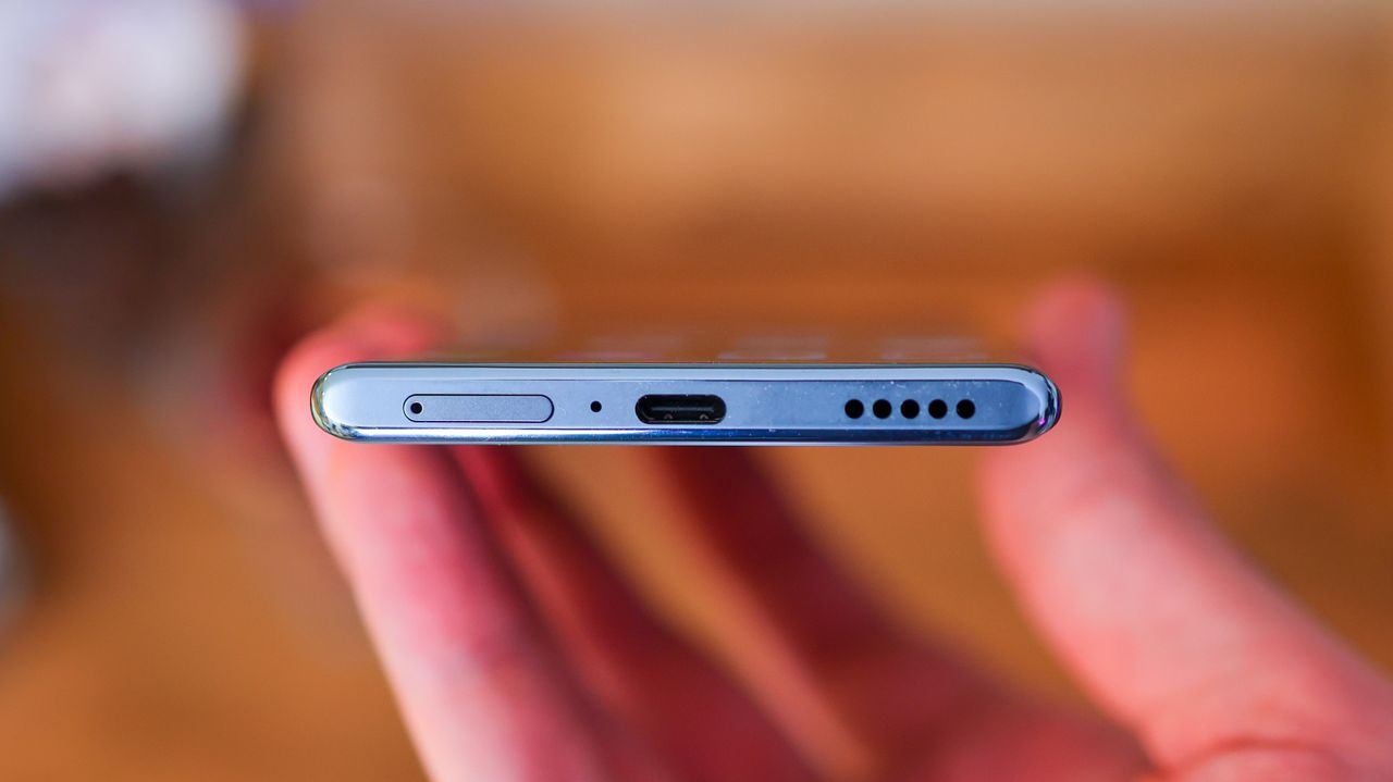 A photo of the Honor 70 smartphone