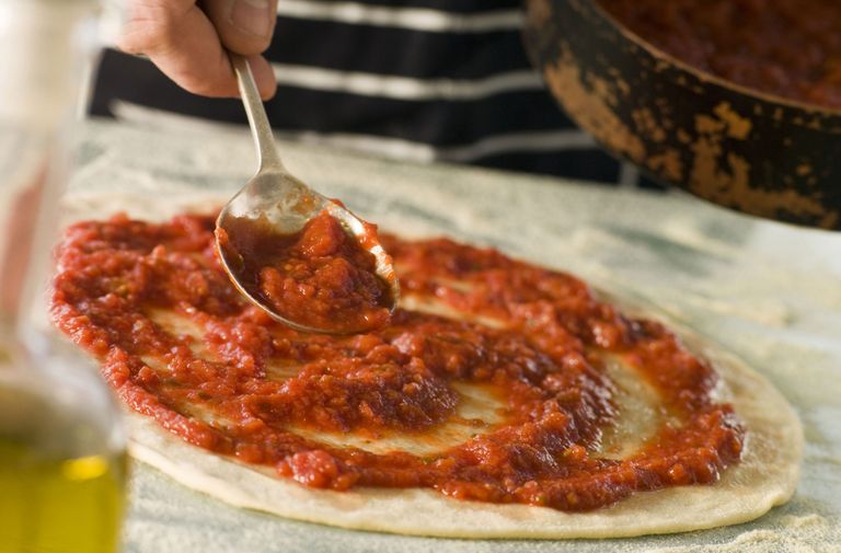 Classic pizza tomato sauce