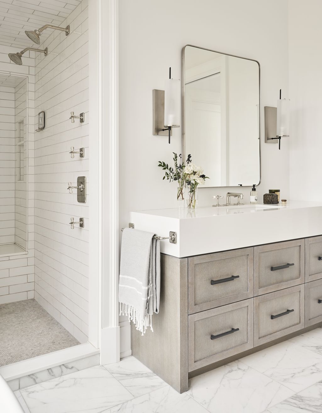 White bathroom tile ideas: 10 bathroom ideas with white tiles | Homes ...