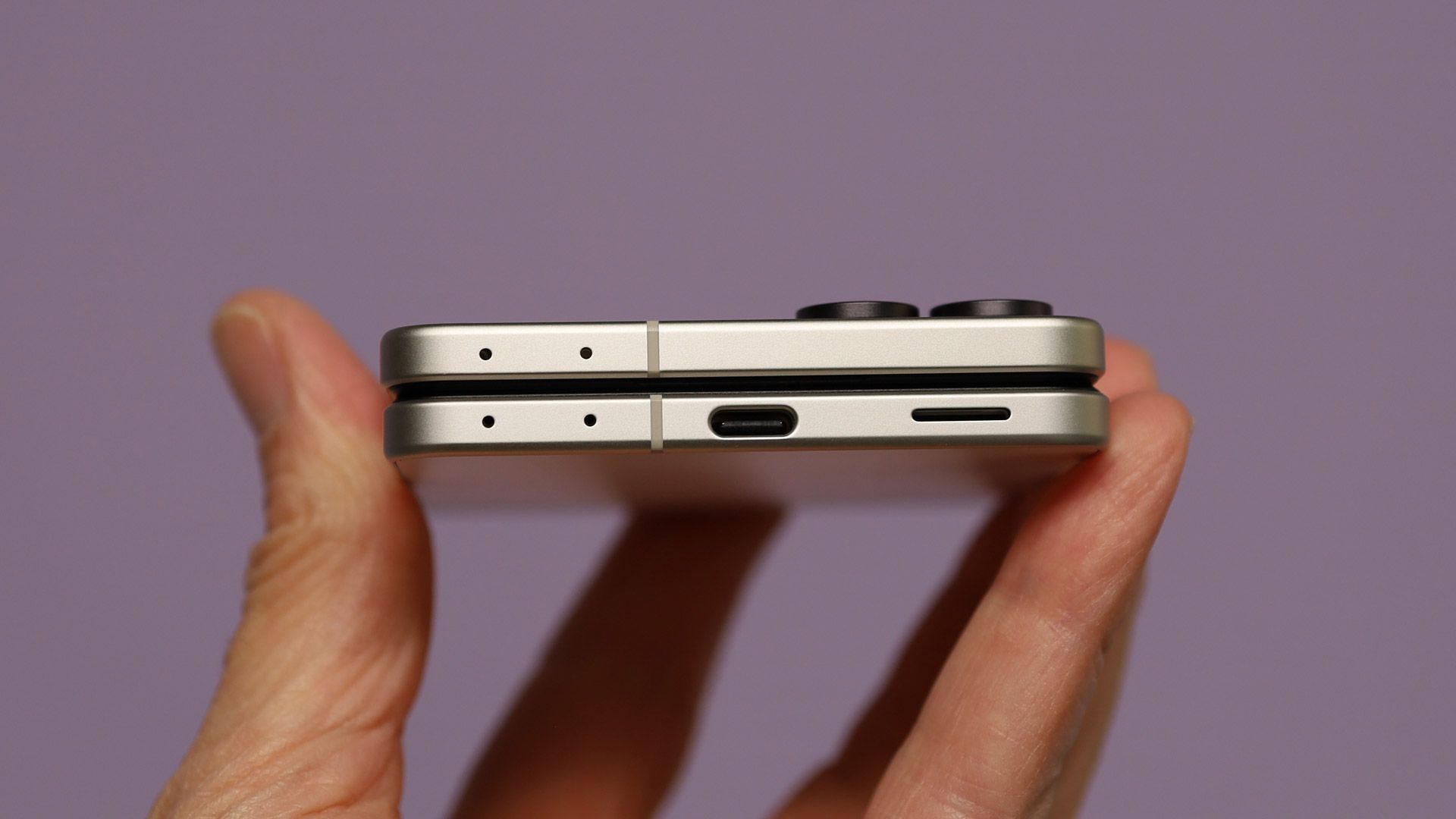 Galaxy Z Flip 8