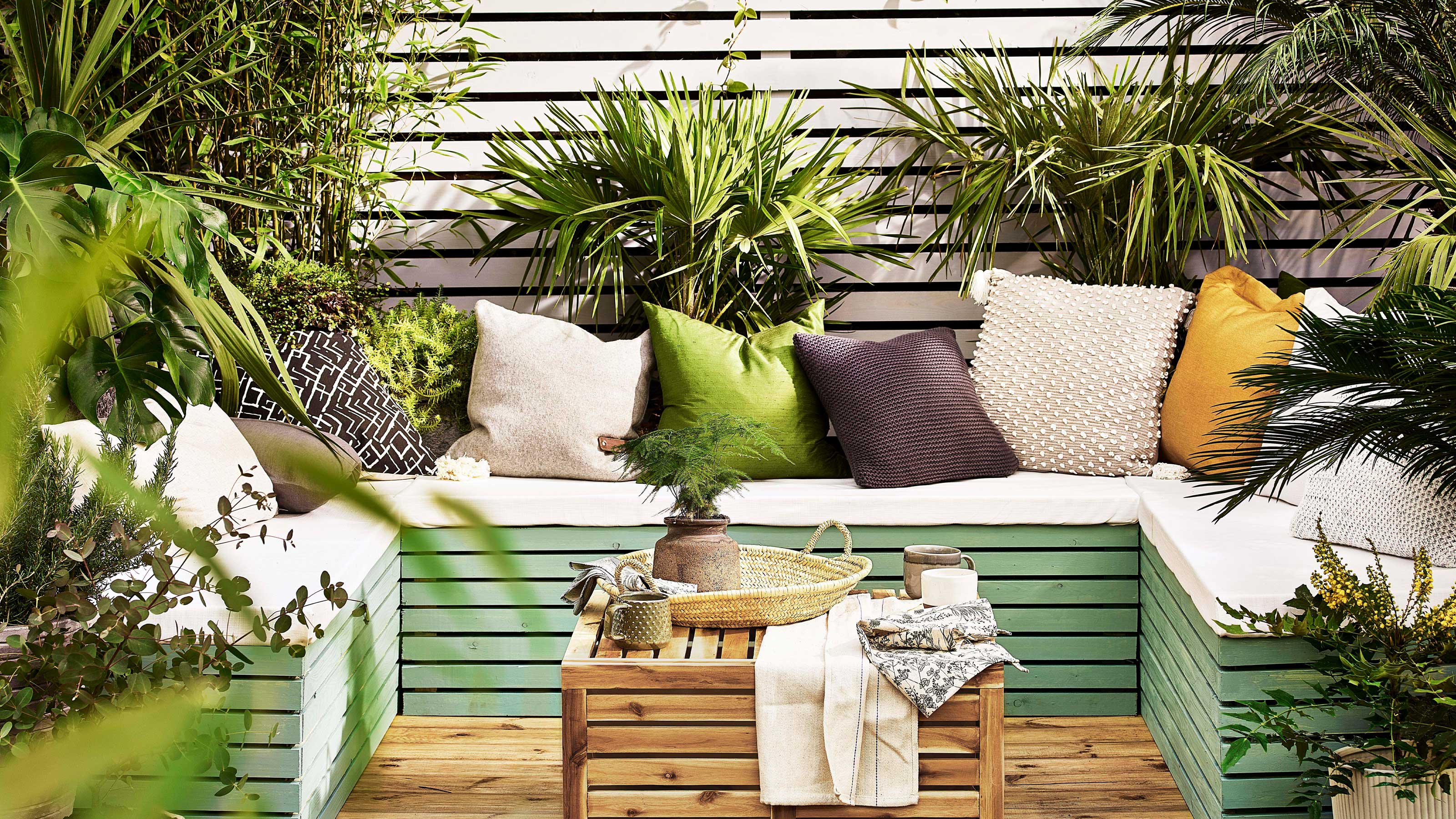 30 Garden Fence Ideas for Every Yard and Space