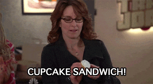 GIF ¦ Cupcake Sandwich
