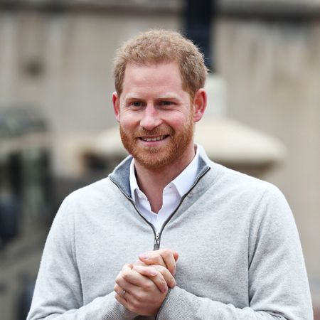 Outerwear, Smile, Hand, Gesture, White-collar worker, Photography, Neck, Top, 