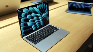 MacBook Air M5 hands on