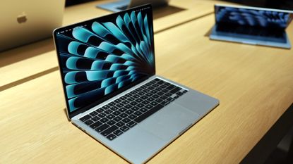 MacBook Air M5 hands on