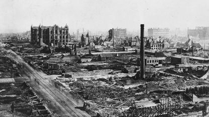 The aftermath of the Great Chicago fire © Archive Photos/Getty Images