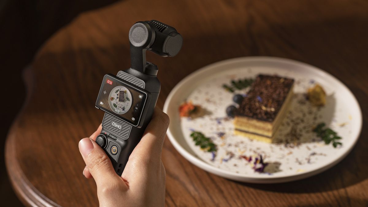 Best cameras for vlogging 2024 choices for every budget TechRadar