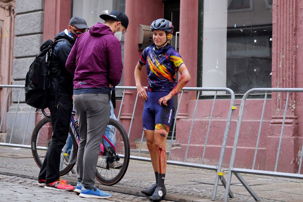 GERA GERMANY MAY 26 Neve Bradbury of Australia and Team Canyon SRAM Racing involved in a crash during the 34th Internationale LOTTO Thringen Ladies Tour 2021 Stage 2 a 1251km stage from Gera to Gera Injury ltlt2021 lottothueringenladiestour womencycling on May 26 2021 in Gera Germany Photo by Luc ClaessenGetty Images