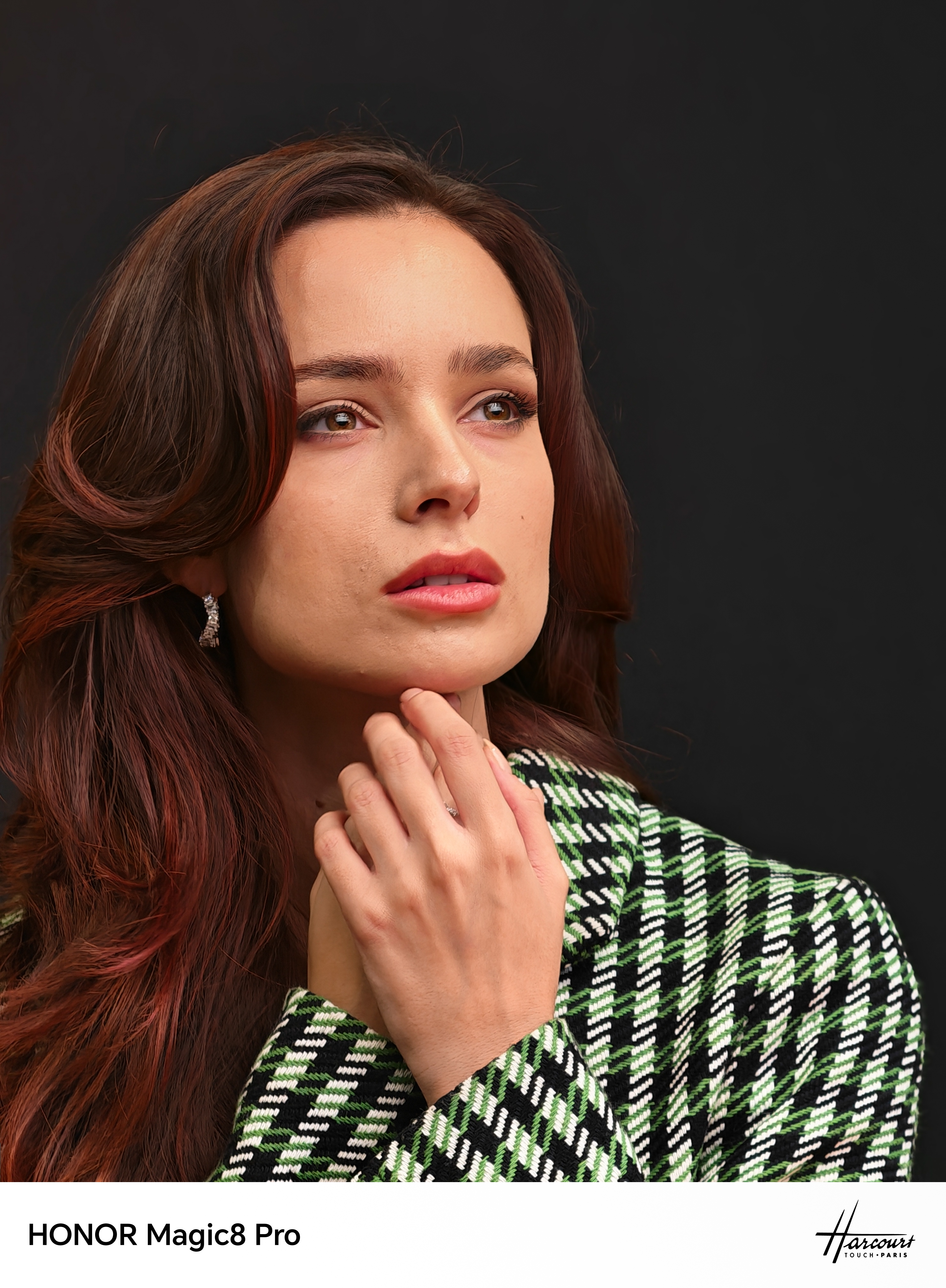 A model posing looking away from the camera shot on an Honor Magic 8 Pro