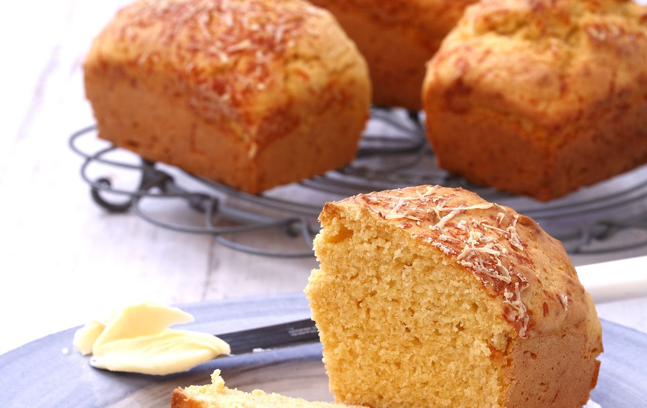 cheesy corn loaves