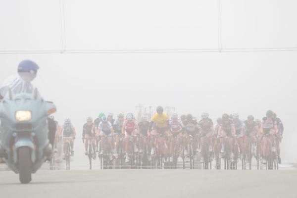 The women's field gets underway shrouded in the morning fog during the final stage of the Sea Otter Classic