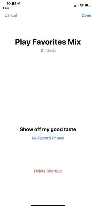 Screenshot of Siri Suggestion showing Favorites Mix setup with phrase