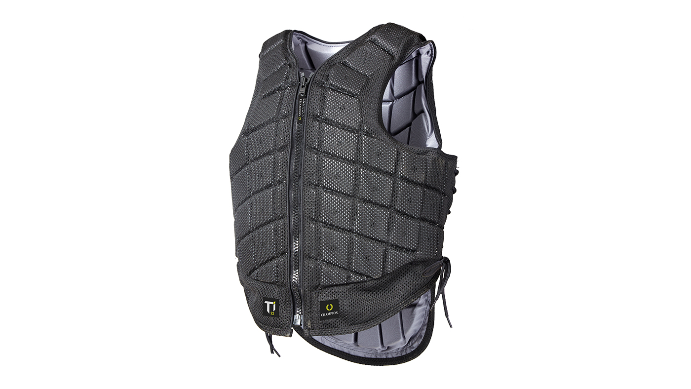 Champion Ti22 body protector