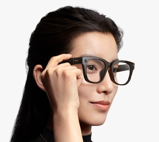Xiaomi AI Glasses worn on face