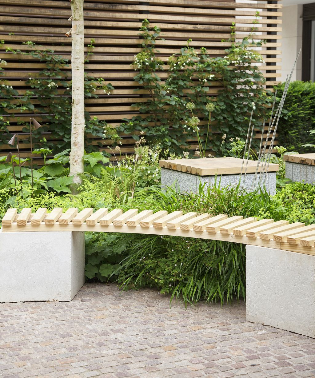 10 Wooden Slat Ideas – The Garden Trend You Can't Ignore 