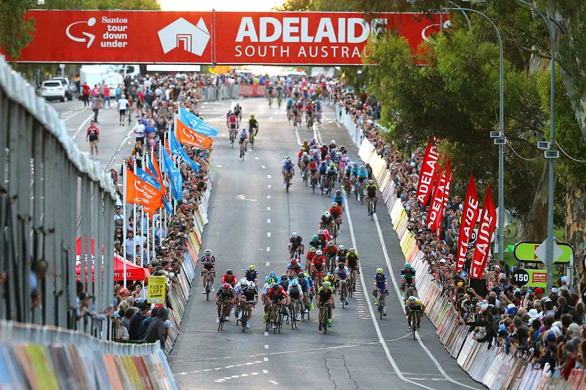 The final dash to the line at the People's Choice Classic.