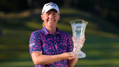 Gemma Dryburgh with the TOTO Japan Classic trophy