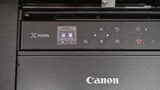 Canon Pixma TR150 compact mobile inkjet printer control panel