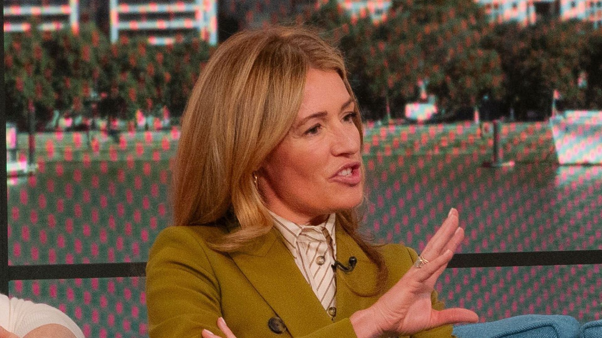 Cat Deeley wearing Reiss green suit on This Morning on 28 January, 2026