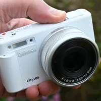 Yashica City 100 Yashica City 100