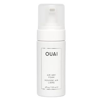 Ouai Air Dry Foam - Hair Mousse for Curly Hair & Beach Waves - Conditioning & Detangling With Kale and Carrot Extract - Paraben, Phthalate and Sulfate Free Curly Hair Products (4 Oz)