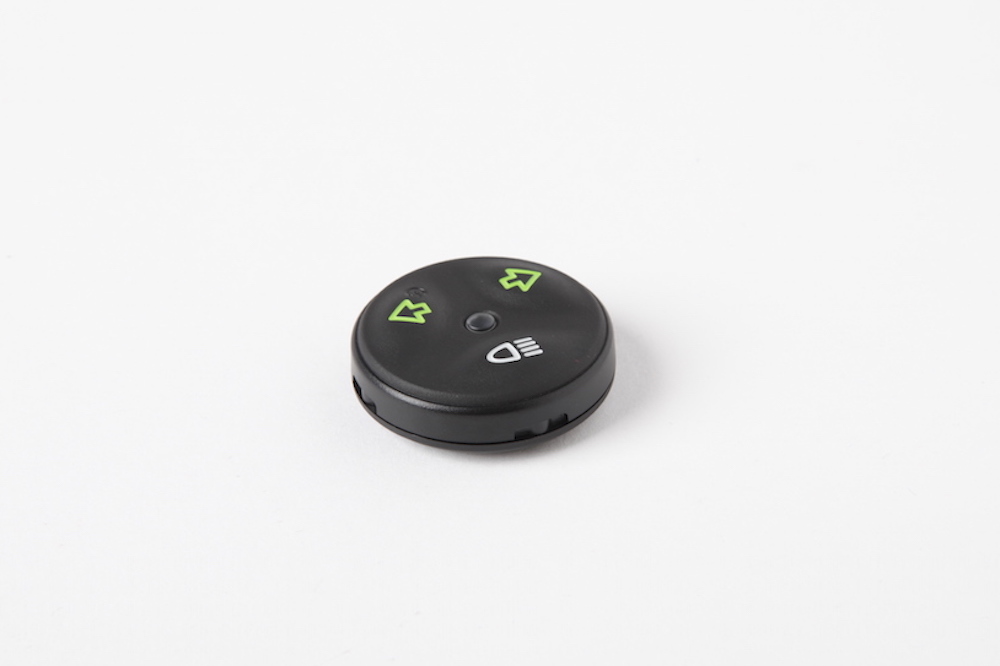 The Garmin Varia controll button