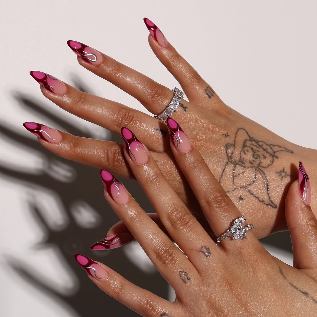 venom nail design