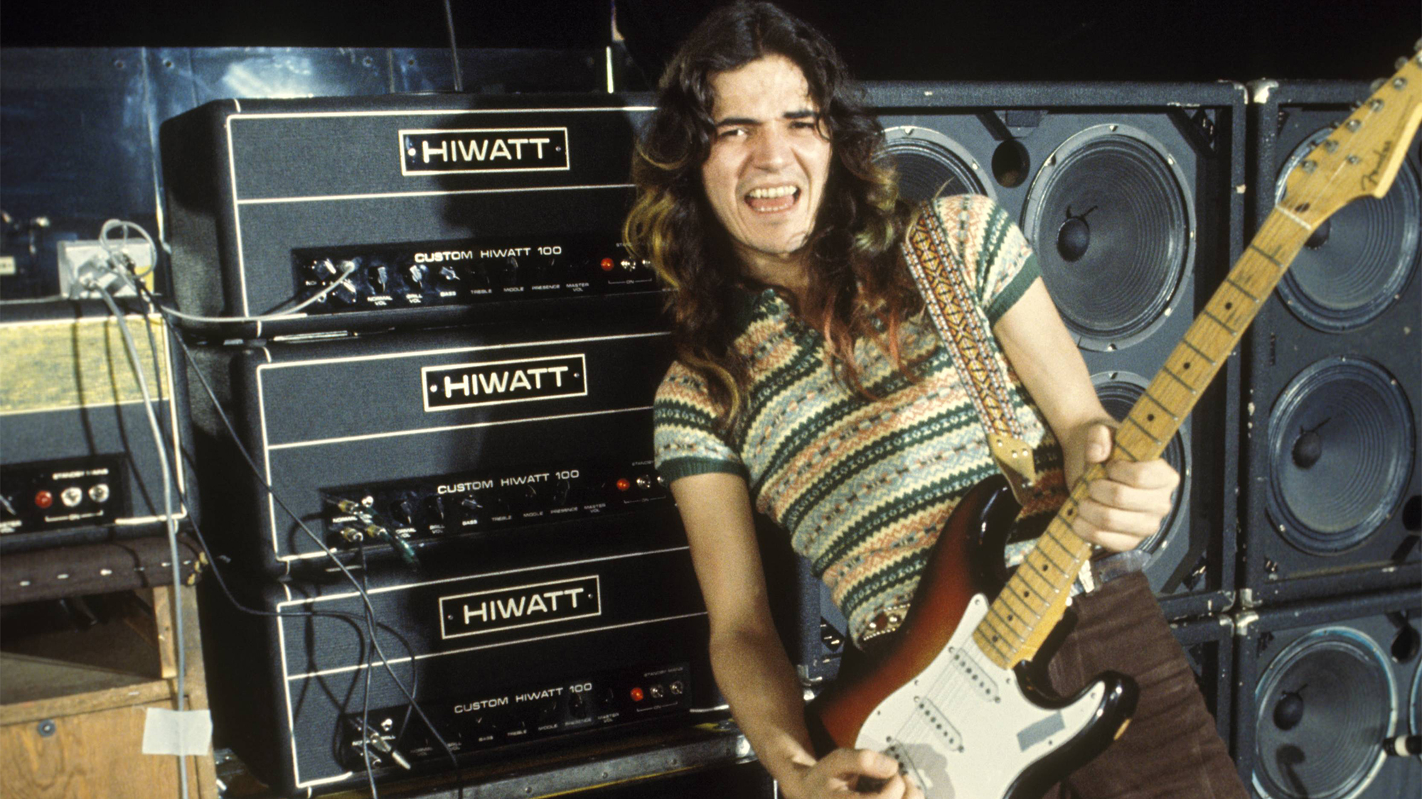 Tommy Bolin rehearsing with Deep⁤ Purple, June 1975.